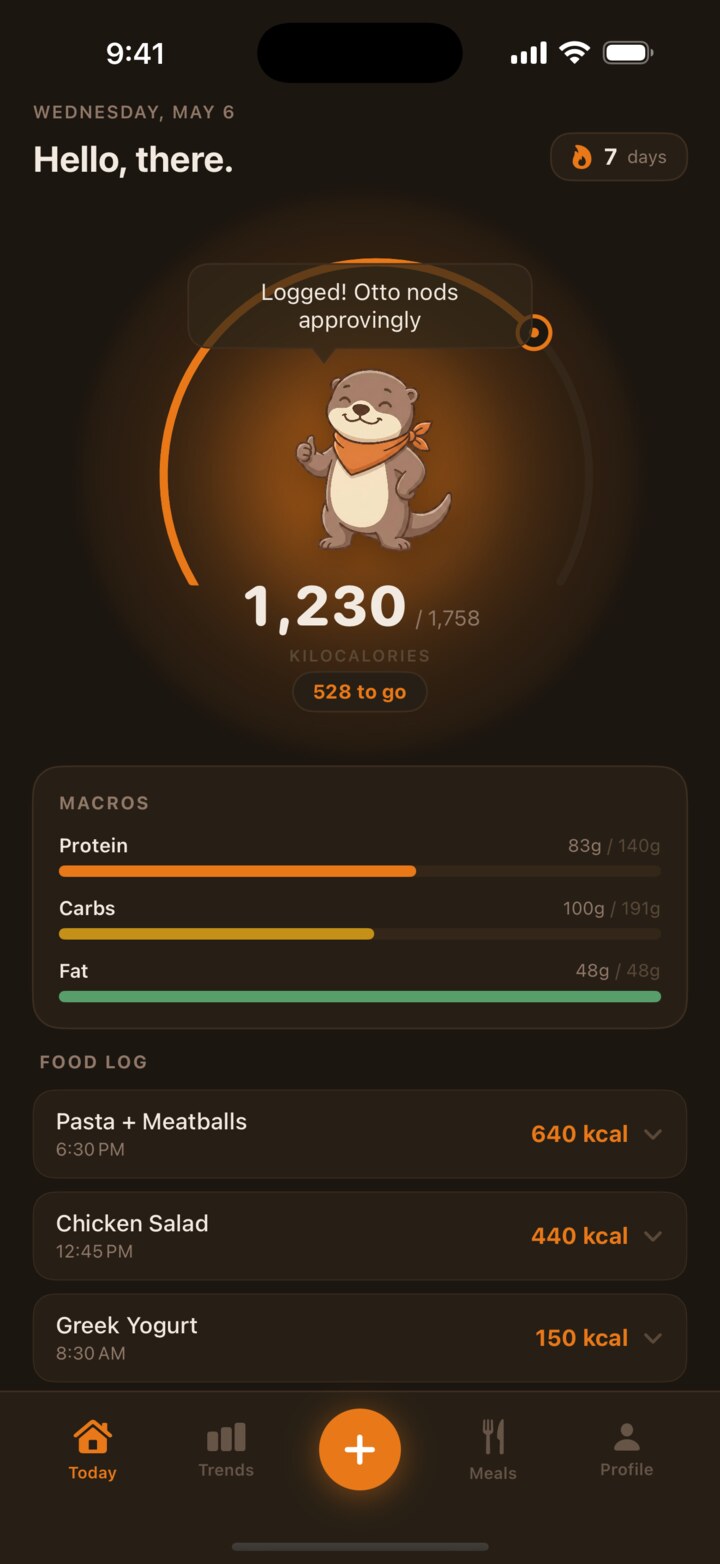 OttoFit Today screen showing calorie ring, Otto mascot, and macro bars